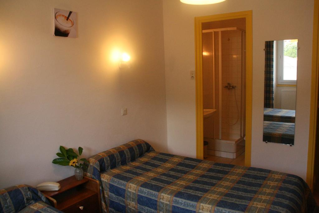Grand Hotel De L'Europe Vals-les-Bains Chambre photo