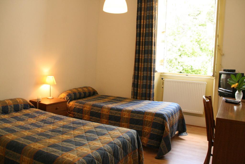 Grand Hotel De L'Europe Vals-les-Bains Chambre photo